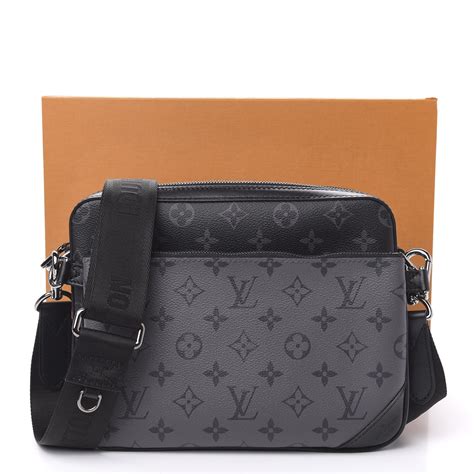 monogram trio bag lv.